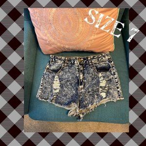 Crave Fame by Almost Famous Jean Shorts ~ Size 7